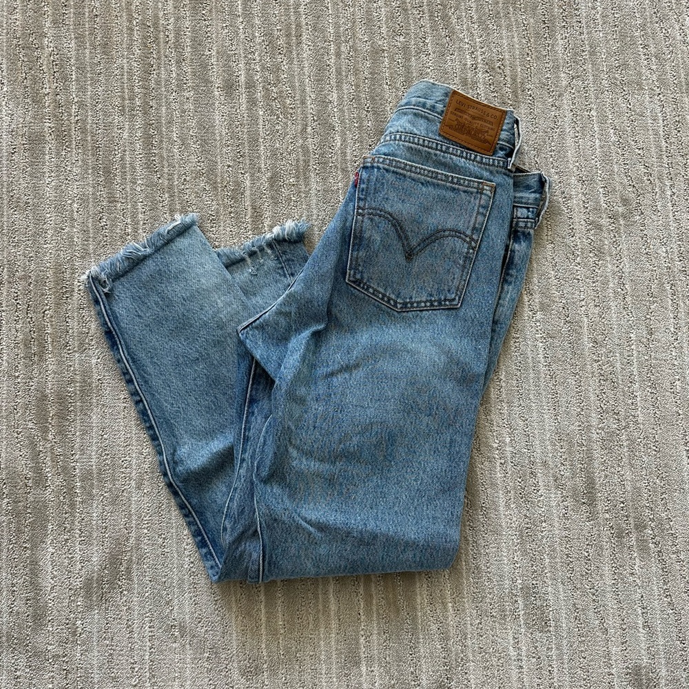 Levi jeans